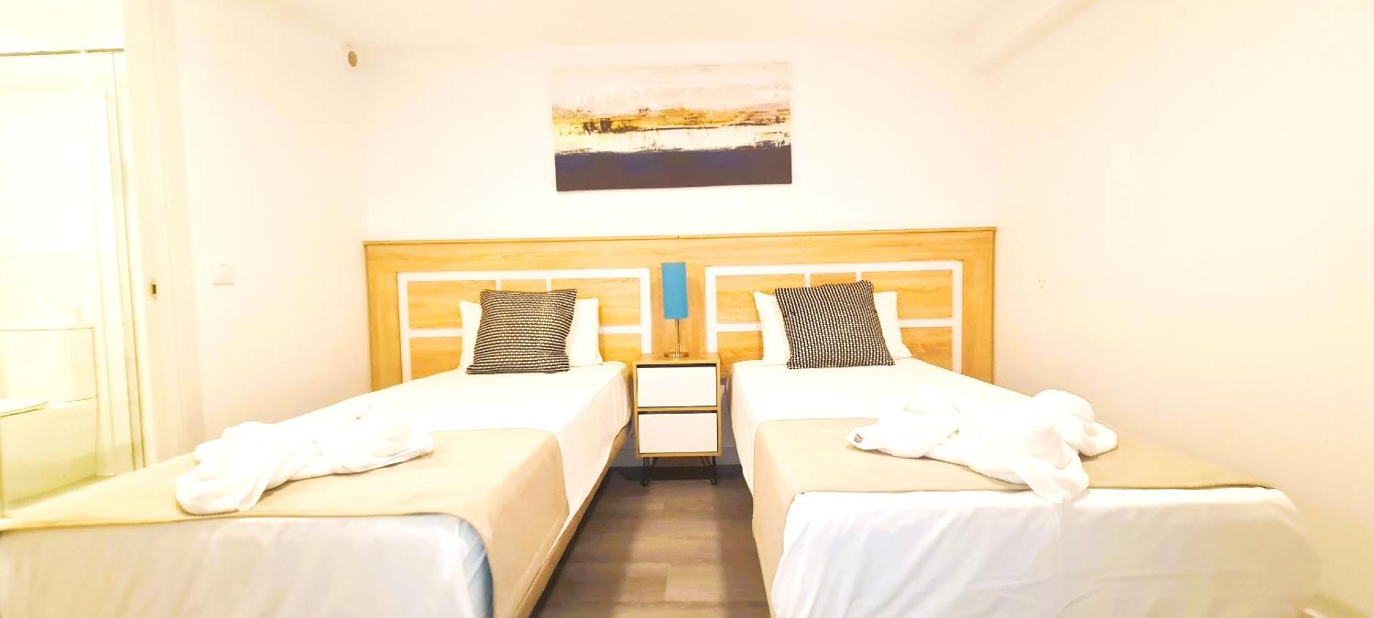 Ave Maria Apartment Madrid Buitenkant foto